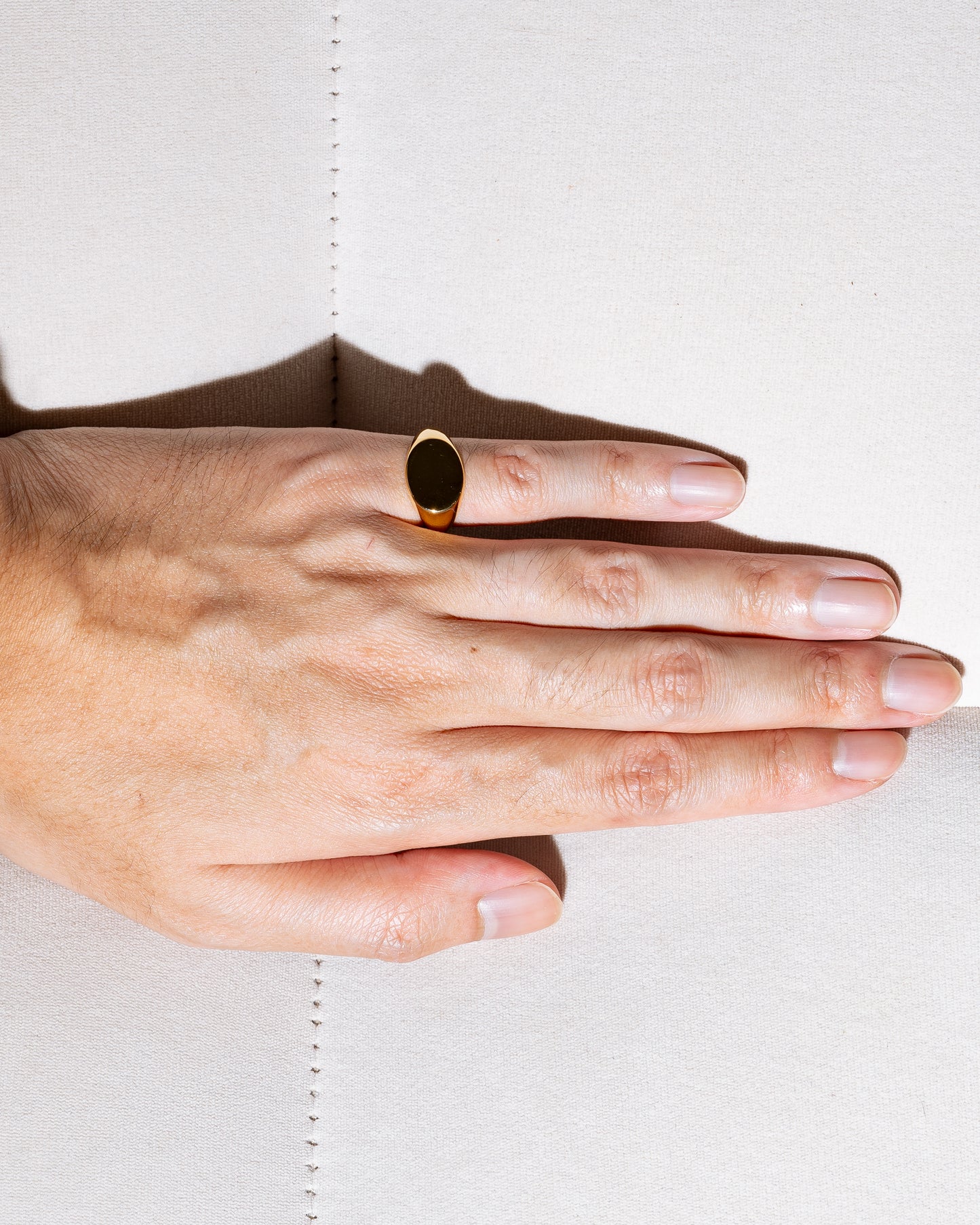 Landscape Oval Signet Ring (Large) - White Gold