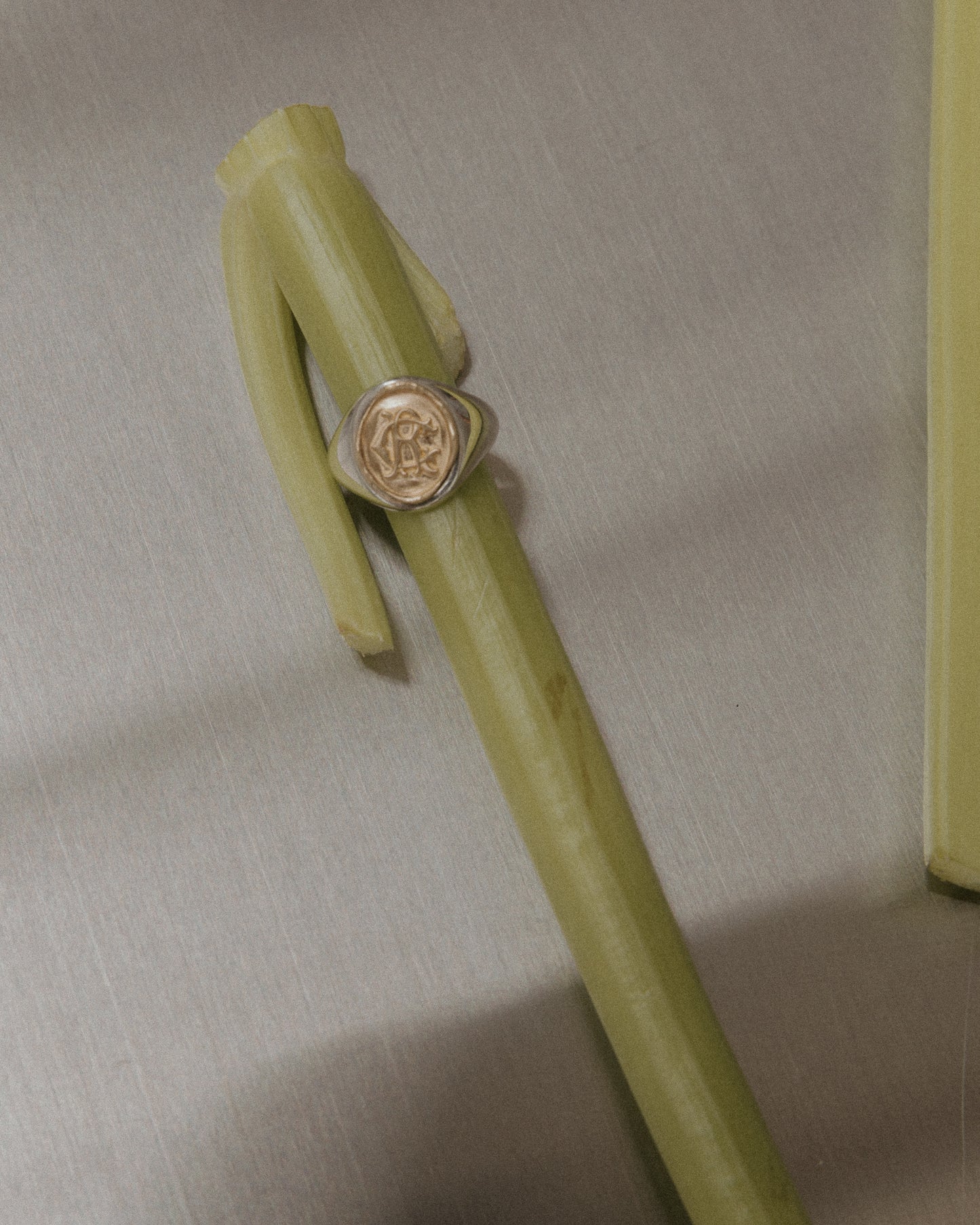 The Signature Ring - Yellow Gold (Large)