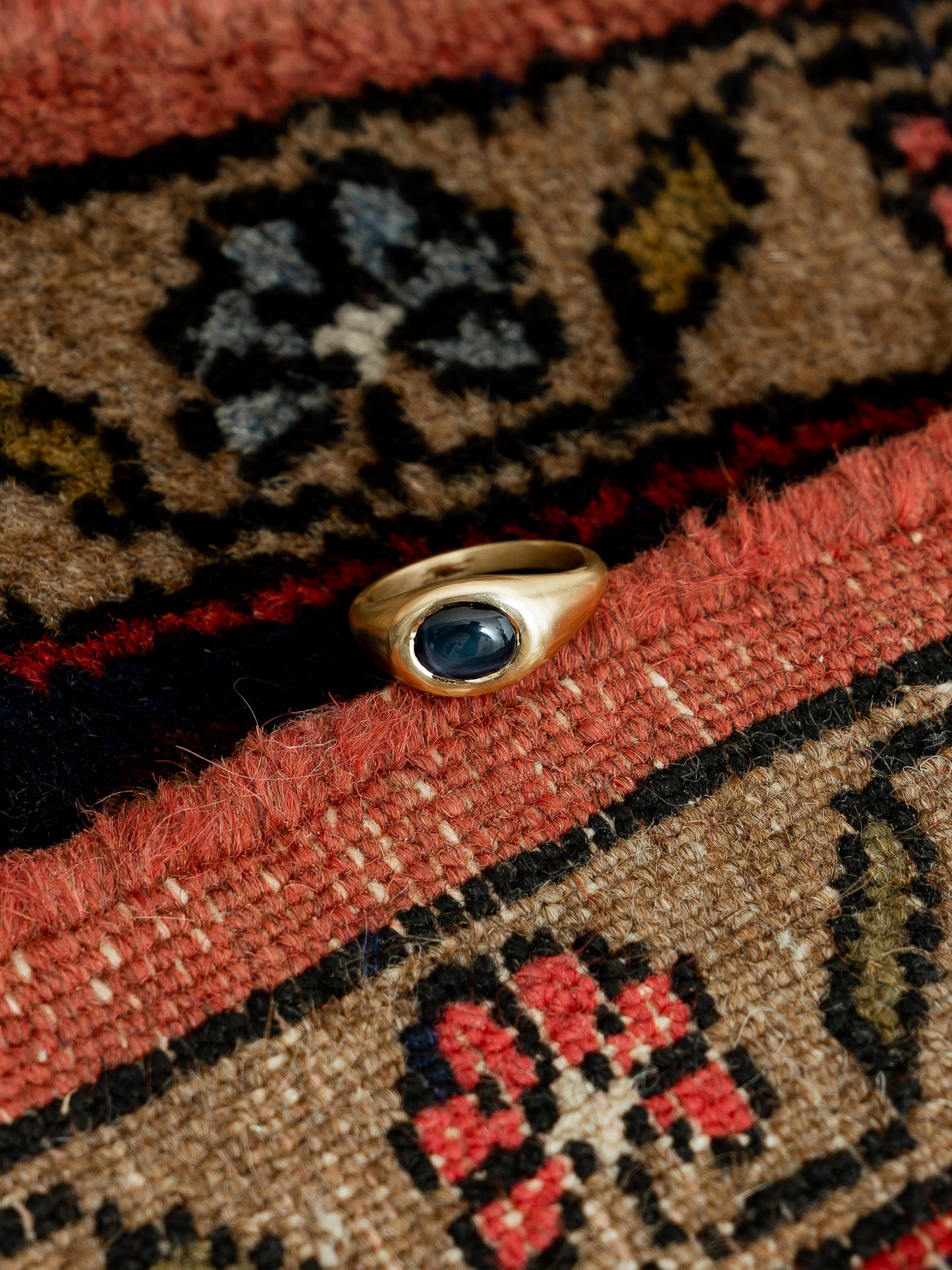 Star Sapphire "Raffaello Ring"