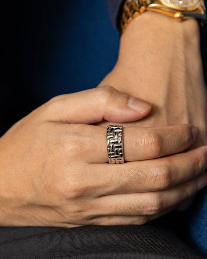 Interlock Ring - Mark & Metal