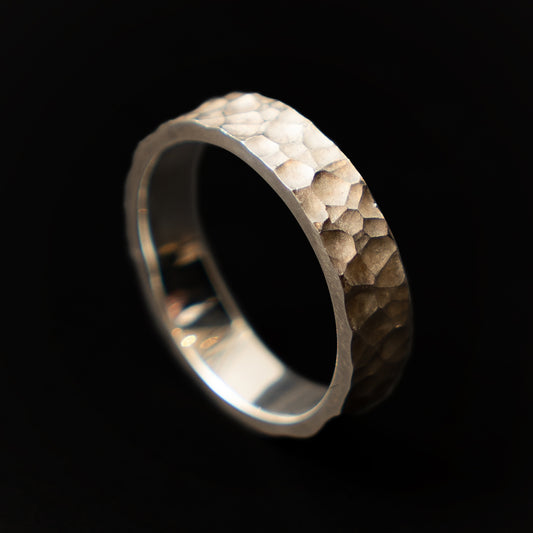 Hammered Band - White Gold