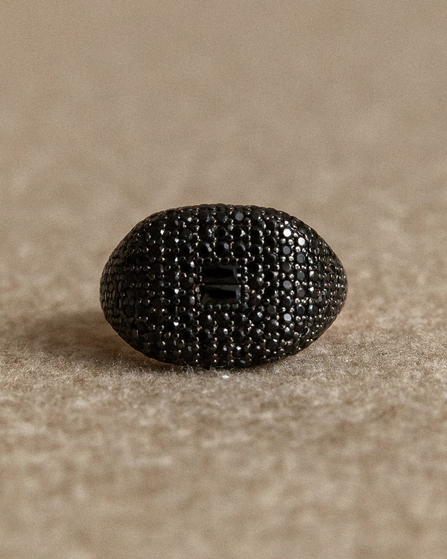 Pavé Ring (Black Edition) - Mark & Metal