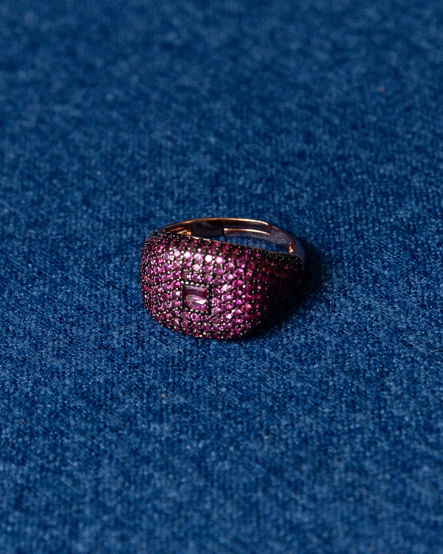 Pavé Ring (Ruby Edition) - Mark & Metal