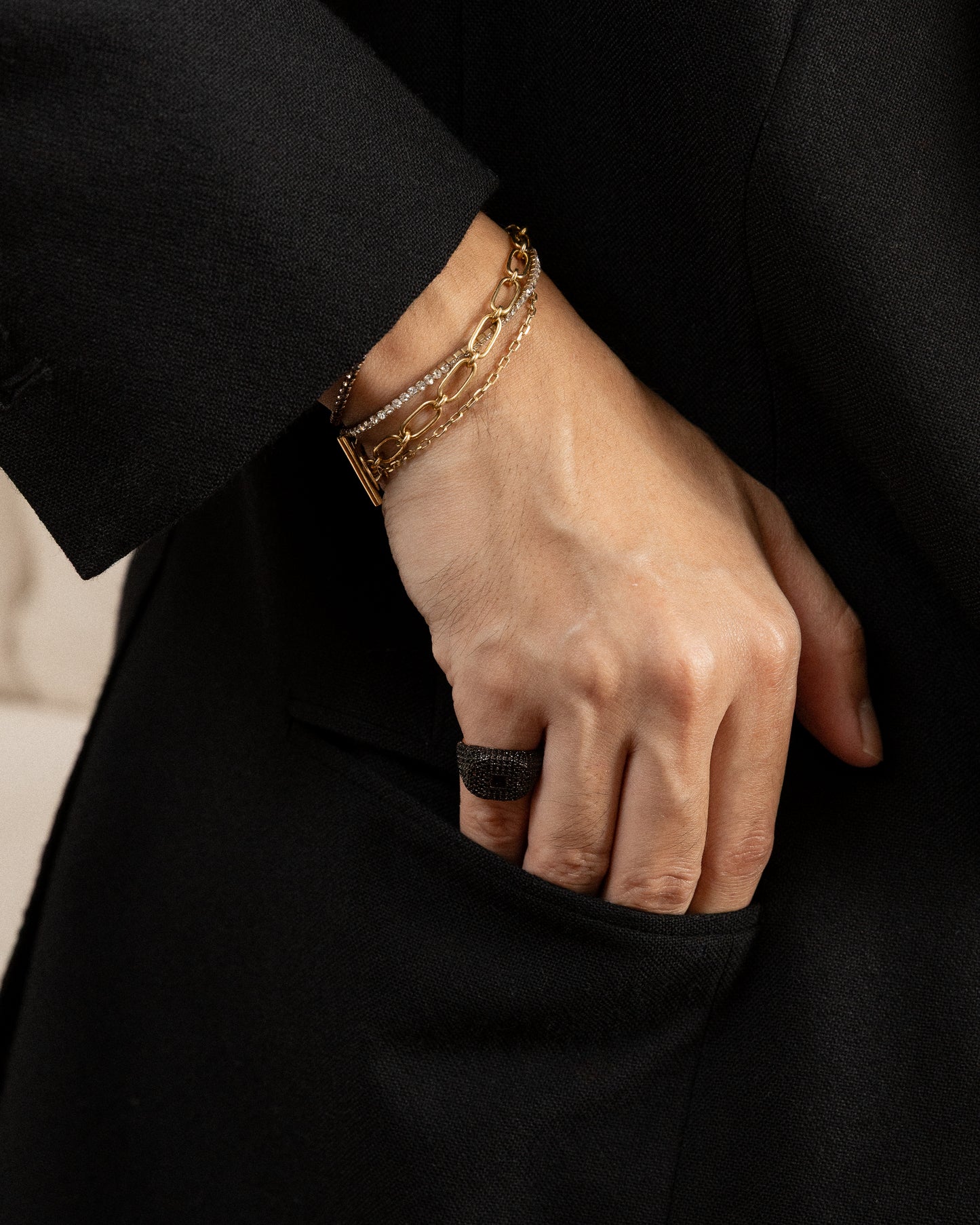 Pavé Ring (Black Edition) - Mark & Metal