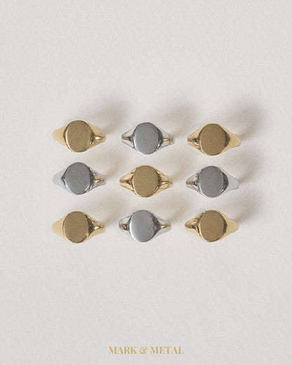 Mark & Metal Oval Signet Ring - Mark & Metal